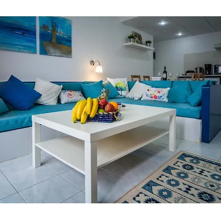 The Blue Deer Of Rhodes Appartement *